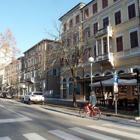 Residenza Vittorio Emanuele Leilighet Gorizia Eksteriør bilde